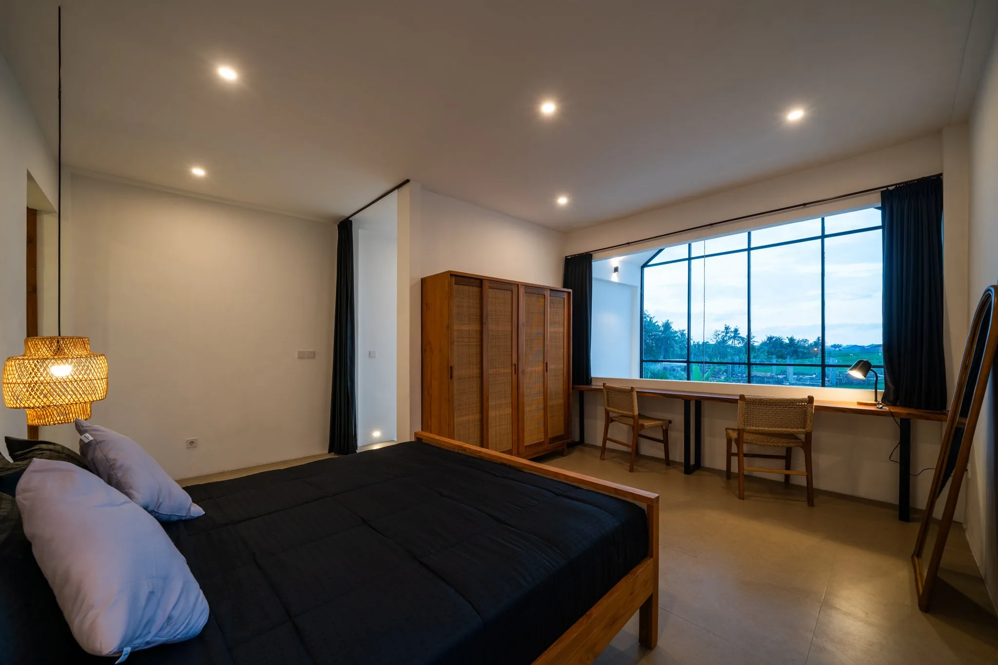 ANGELA LOFTS
