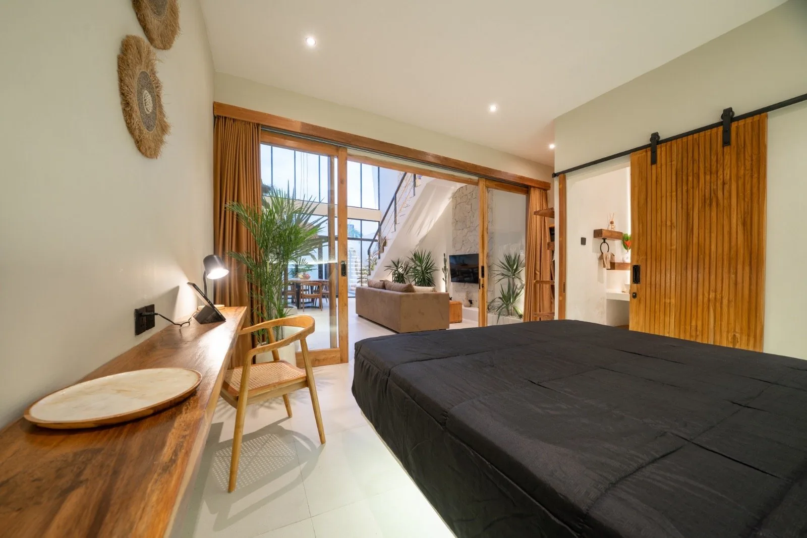 LOFT 1